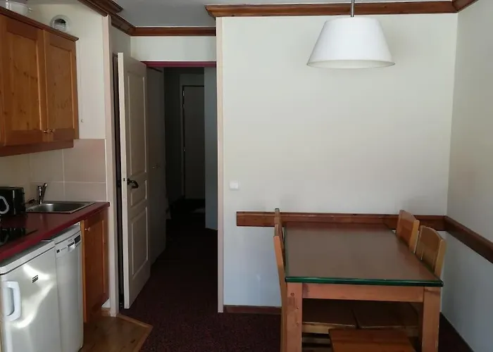 Appartement Plagne Soleil - Montsoleil -ski Aux Pieds-5 Personnes La Plagne